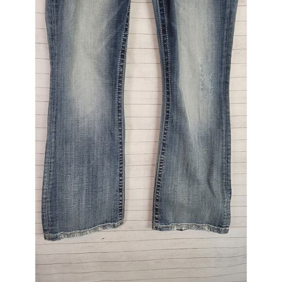 MISS ME BOOT CUT JEANS W EMBROIDERED POCKETS, SZ 30x29 inseam - Picture 2 of 16